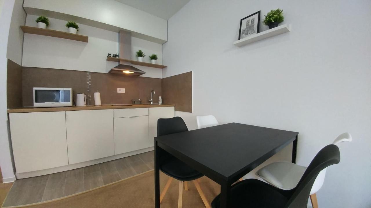 J&J Apartments Beograd Eksteriør bilde
