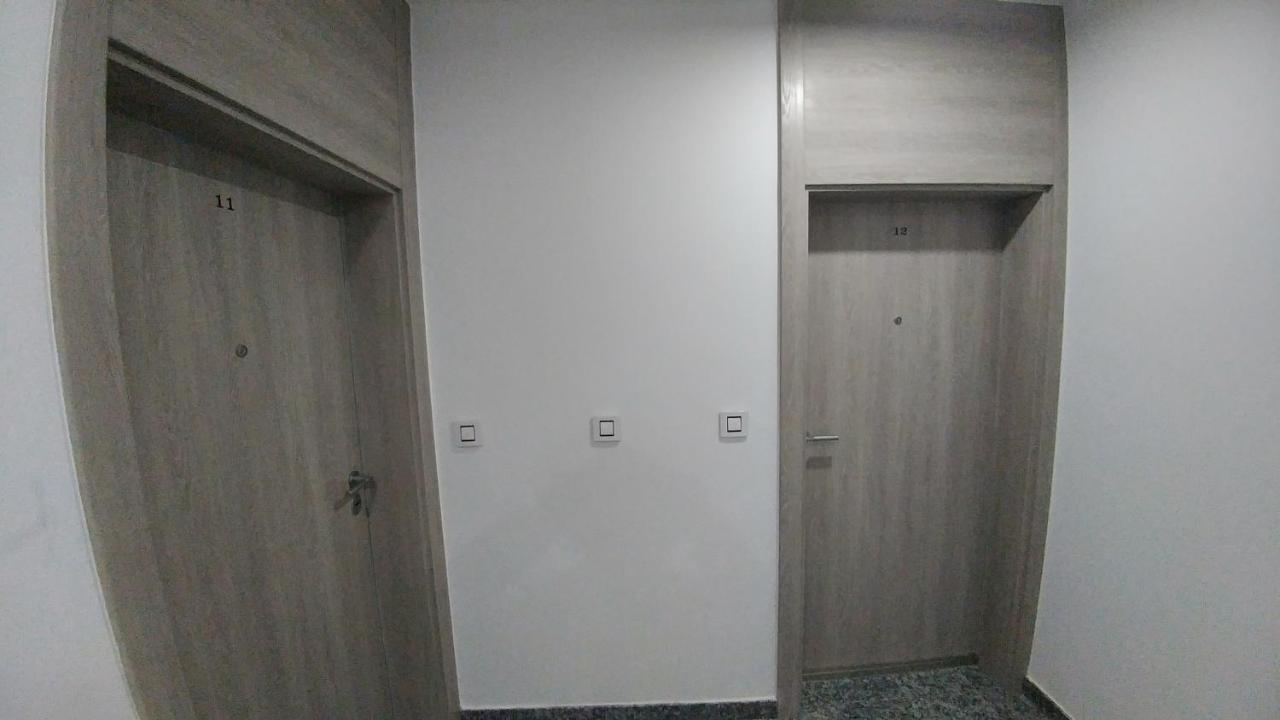 J&J Apartments Beograd Eksteriør bilde